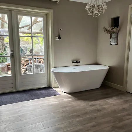 B&B Bed En Breakfast Medemblik 4*